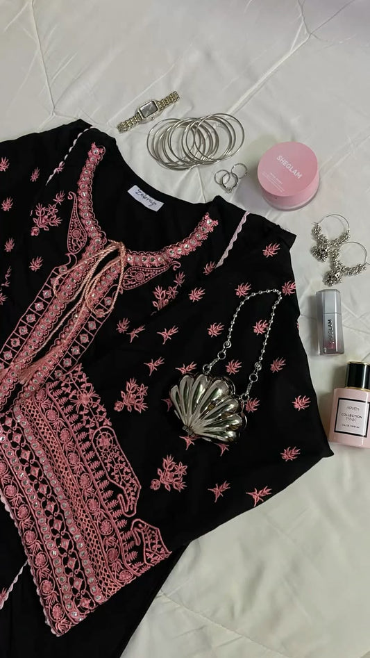 Noir Bloom Kurta